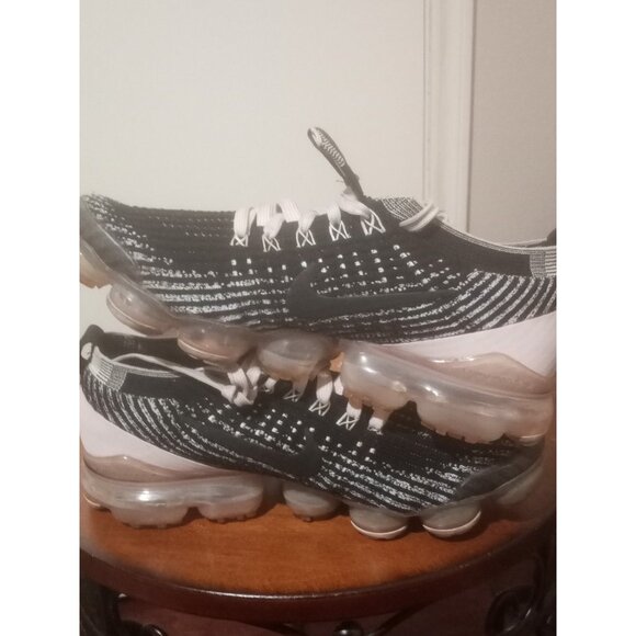 Nike VaporMax FlyKnit 3 Women's Size 8 Shoes Black & Pink Sneakers CU4748-001 - Picture 11 of 14